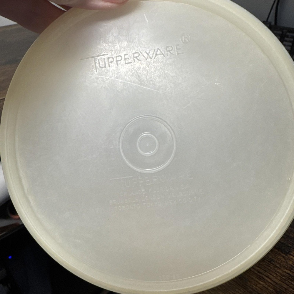 VTG 1950s TUPPERWARE WONDERLIER Bowls Pastel Color 234 235 236 w Lids USA Fair‎ - Picture 4 of 16